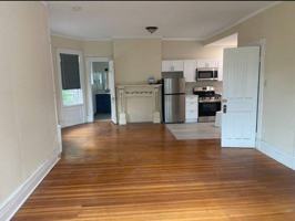 featured image of 1049 Park Ave #2S
