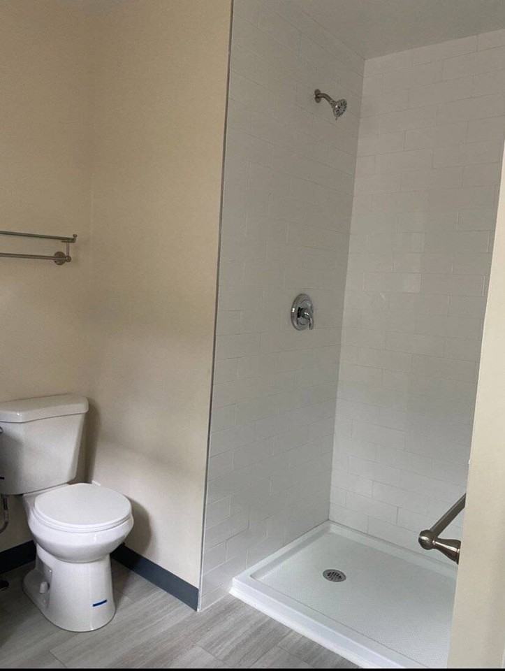 1049 Park Ave #2S - Photo 6 of 15