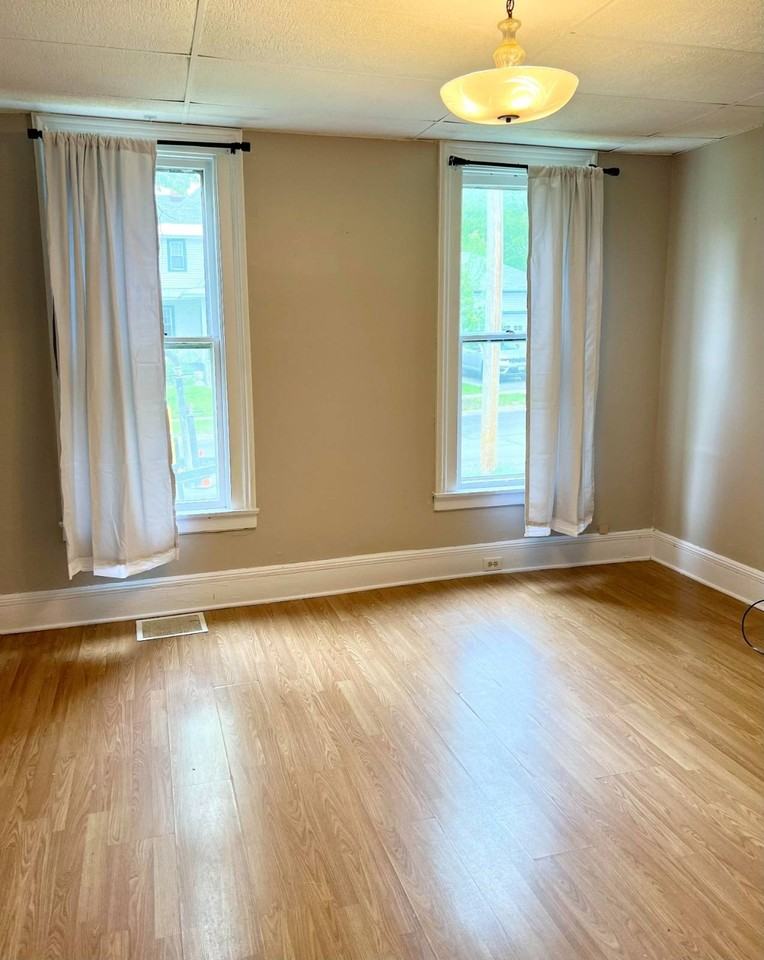 300 S William St #1R - Photo 6 of 11
