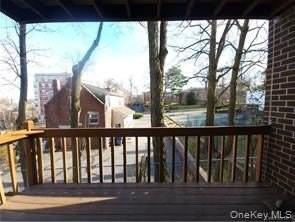 15 Greenridge Ave #8C - Photo 7 of 8