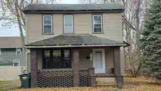 915 S Freedom Ave - Photo 1 of 1