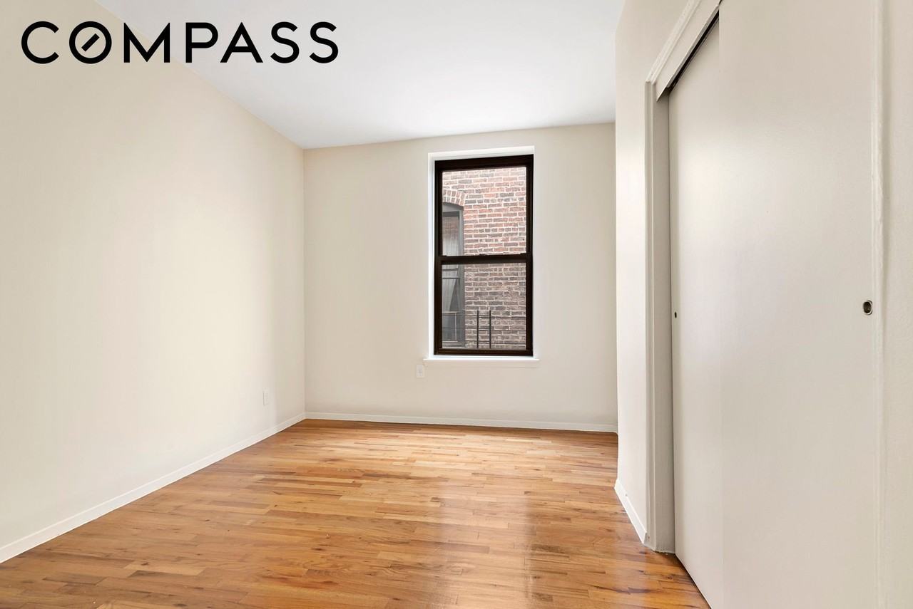 169 W 80th St #5B - Photo 4 of 6