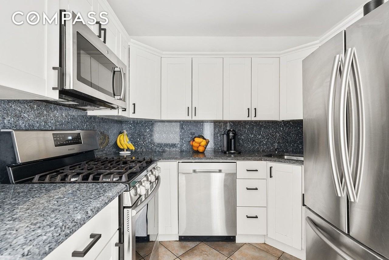 85 Livingston St #17K - Photo 4 of 13