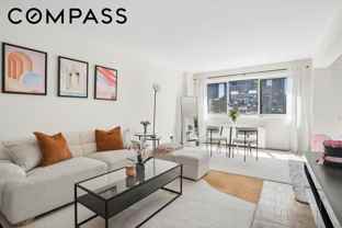 401 E 65th St #9C - Photo 1 of 1