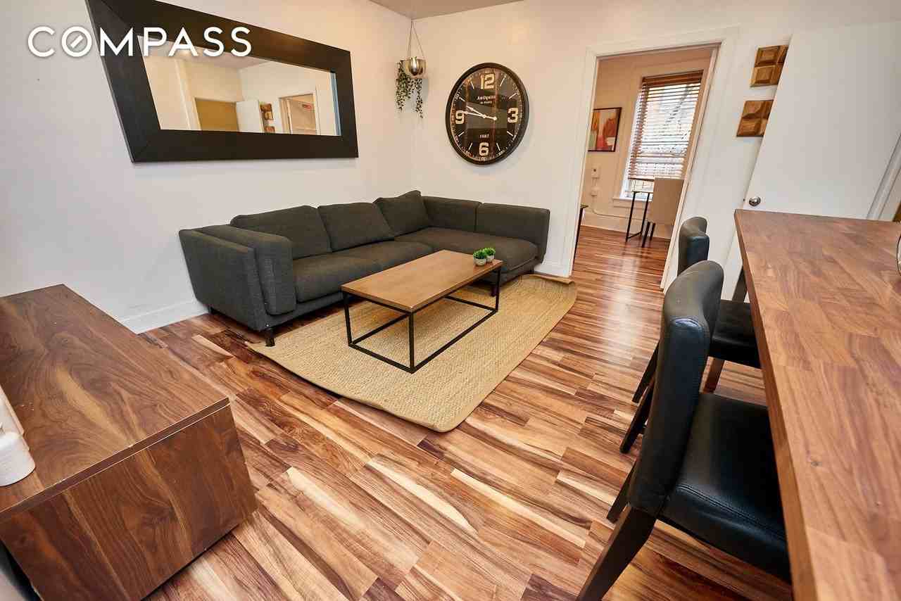 18R Spring St #2F - Photo 4 of 12