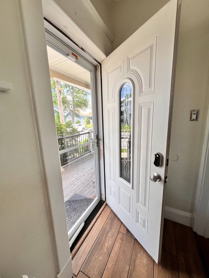 109 2nd St - Photo 2 of 20