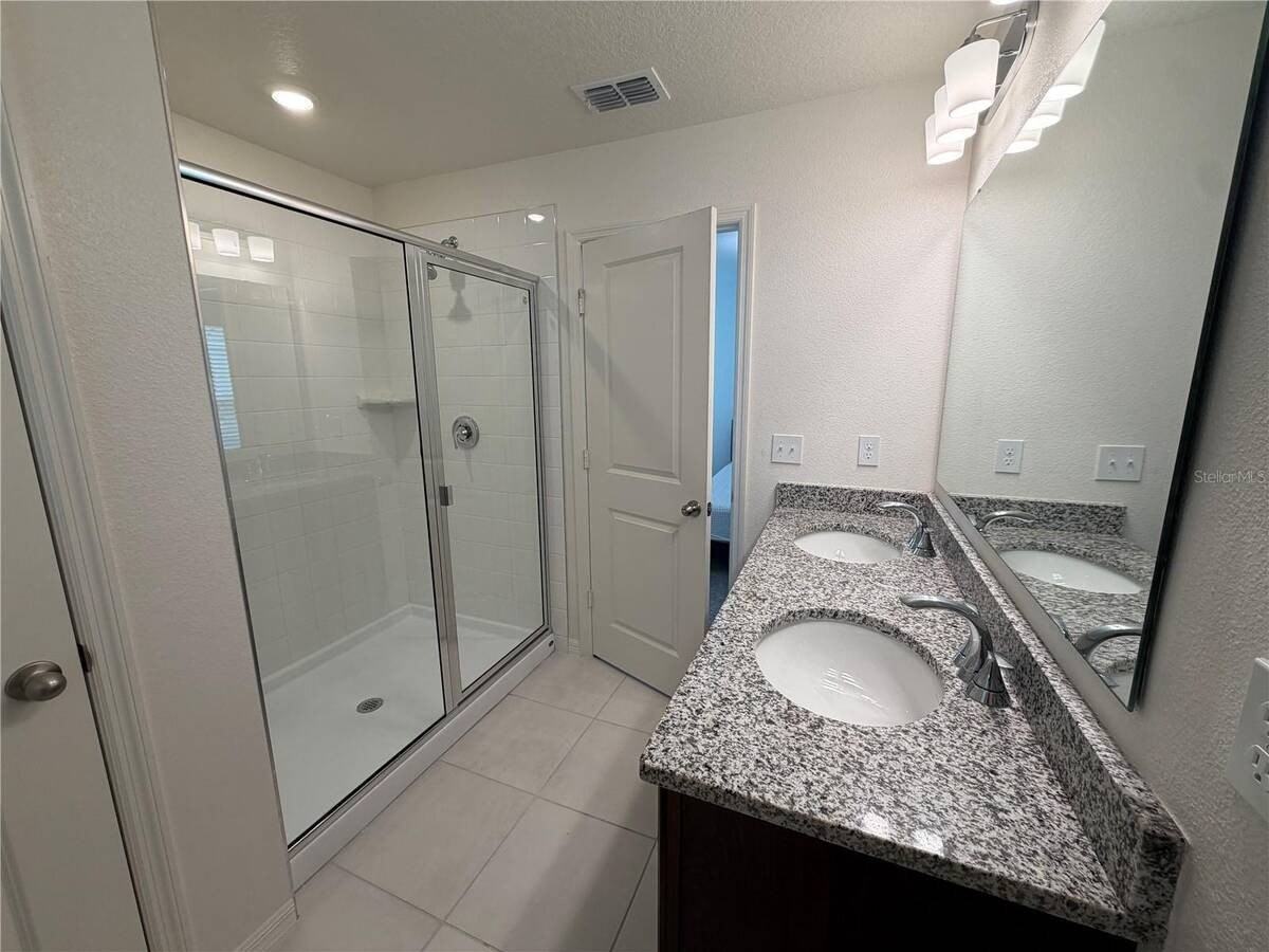 3147 Cedar Crossing Blvd - Photo 7 of 12