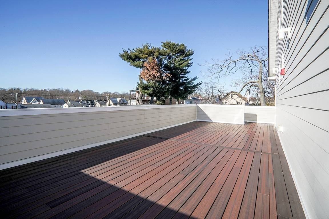 40 Cedar Swamp Rd #1005 - Photo 7 of 11