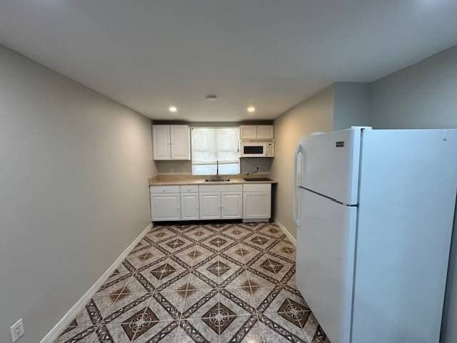 7330 173rd St - Photo 5 of 6