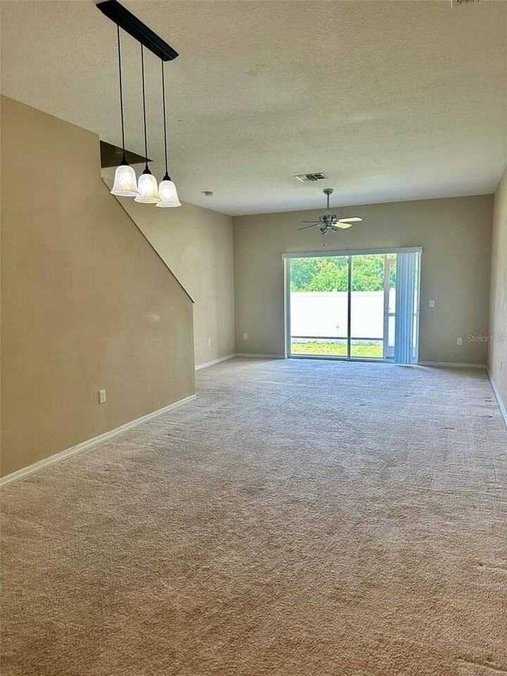 4057 Winding Vine Dr - Photo 7 of 17