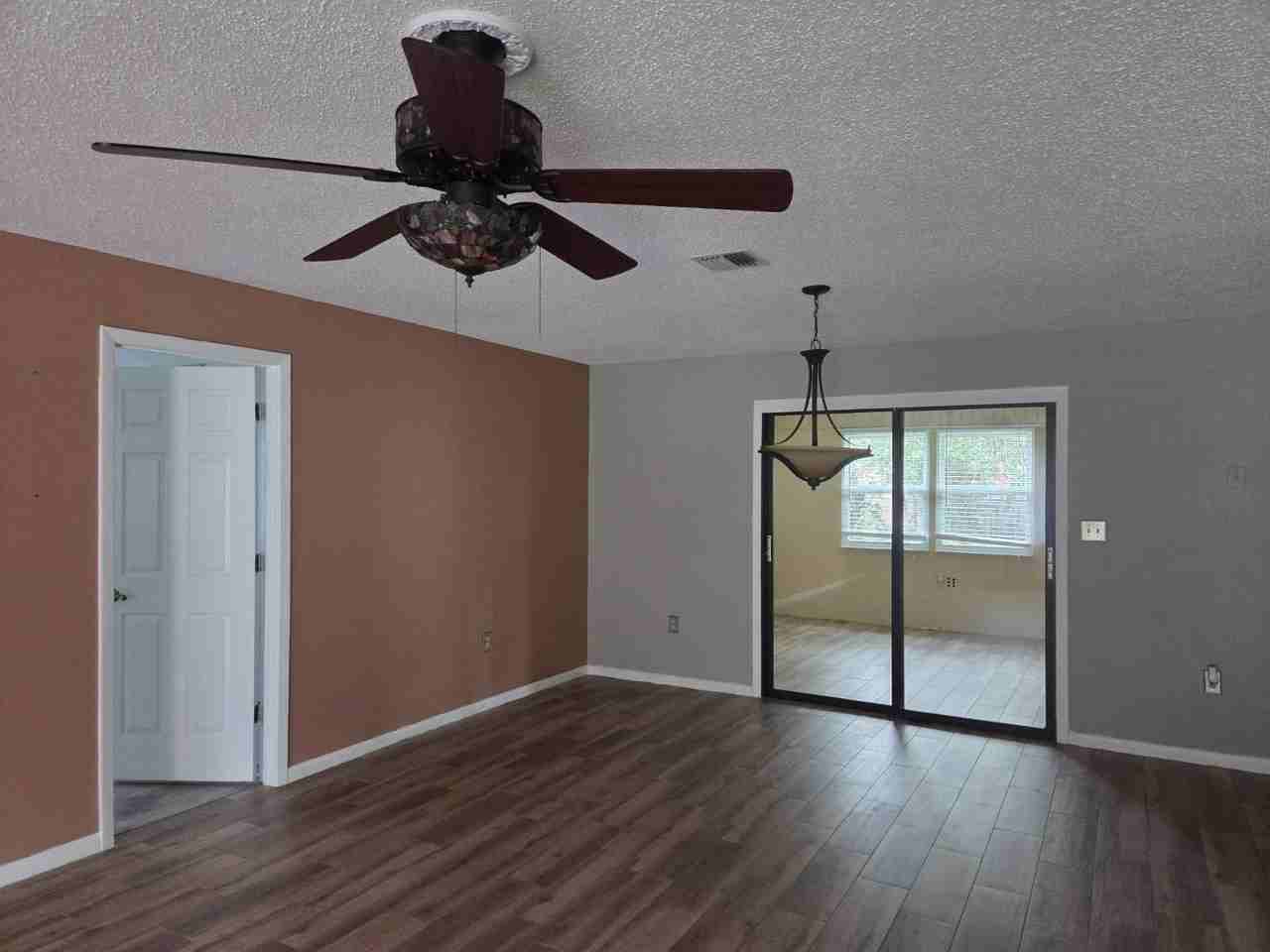 1610 Pruitts Ldg - Photo 3 of 18