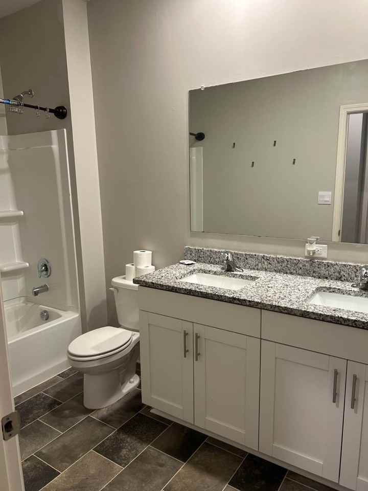 7951 Hickory Meadow Rd - Photo 3 of 18