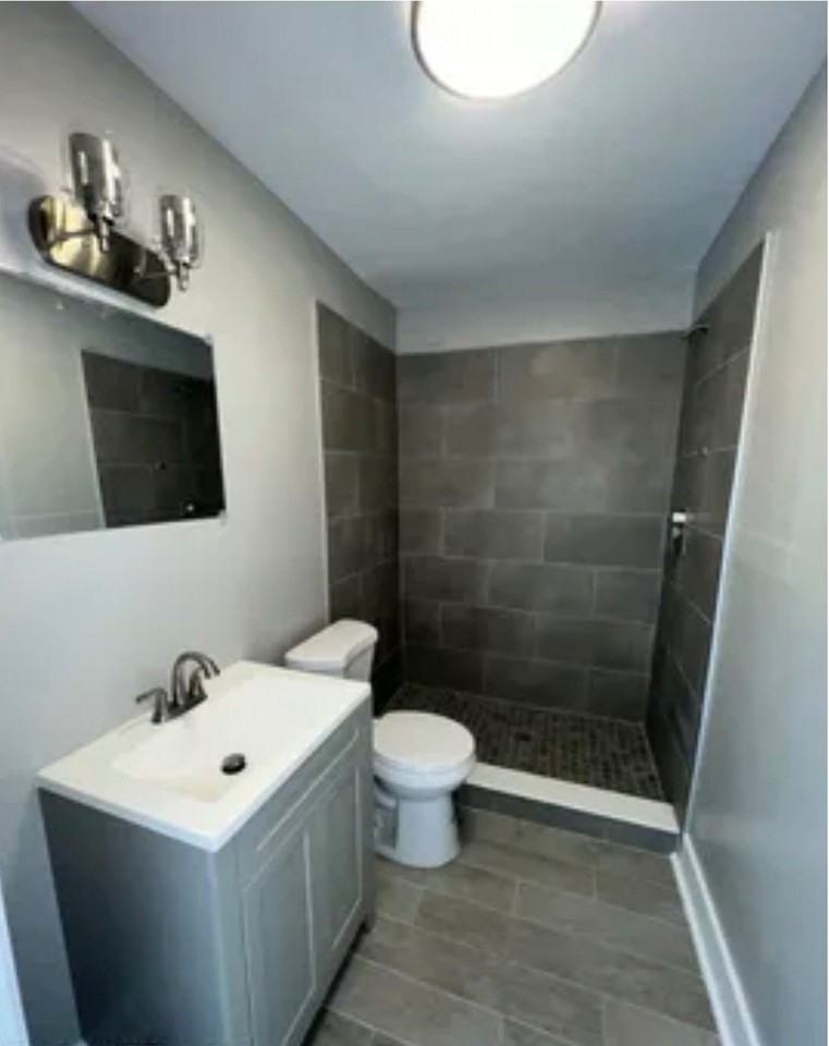 133 W 6th St - Photo 5 of 5