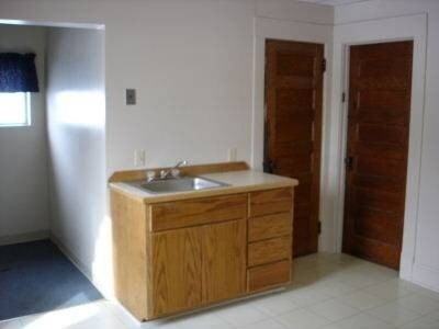 170 W Columbia St - Photo 4 of 7
