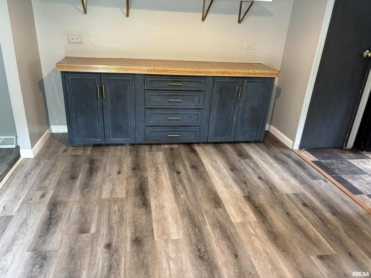 50 Iroquois Dr - Photo 5 of 15