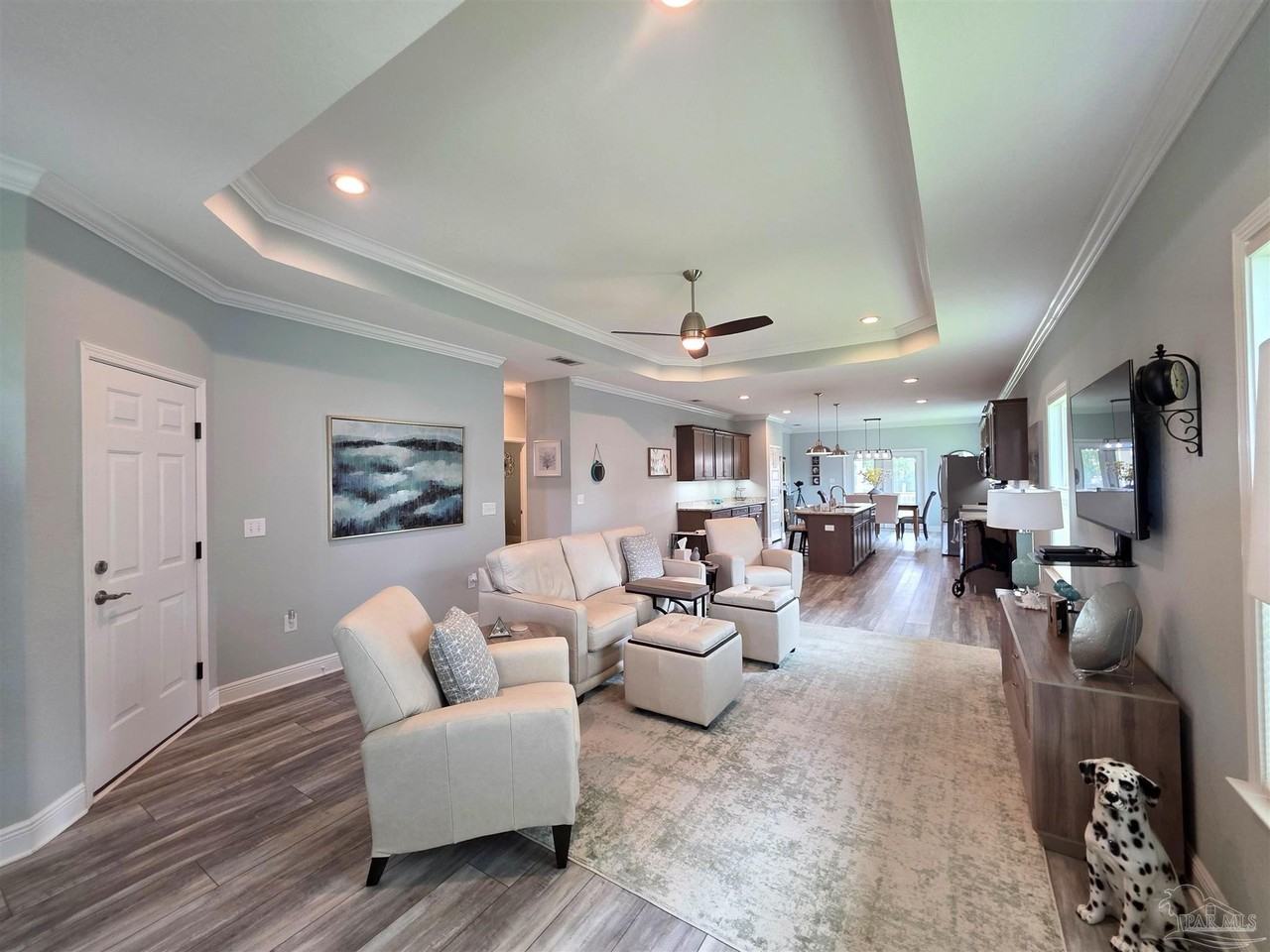 706 Upper Heron Way - Photo 3 of 41