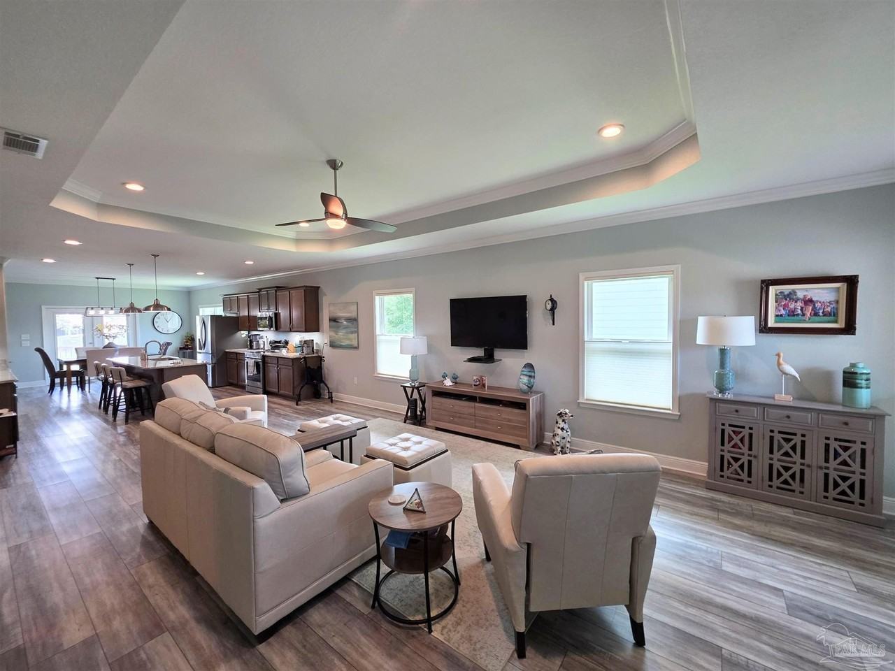 706 Upper Heron Way - Photo 4 of 41