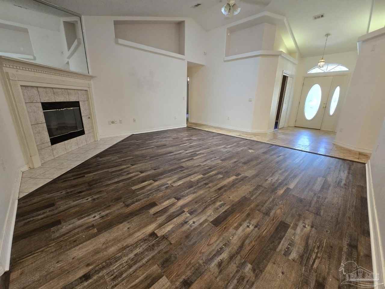 4219 Spindlewick Dr - Photo 4 of 23