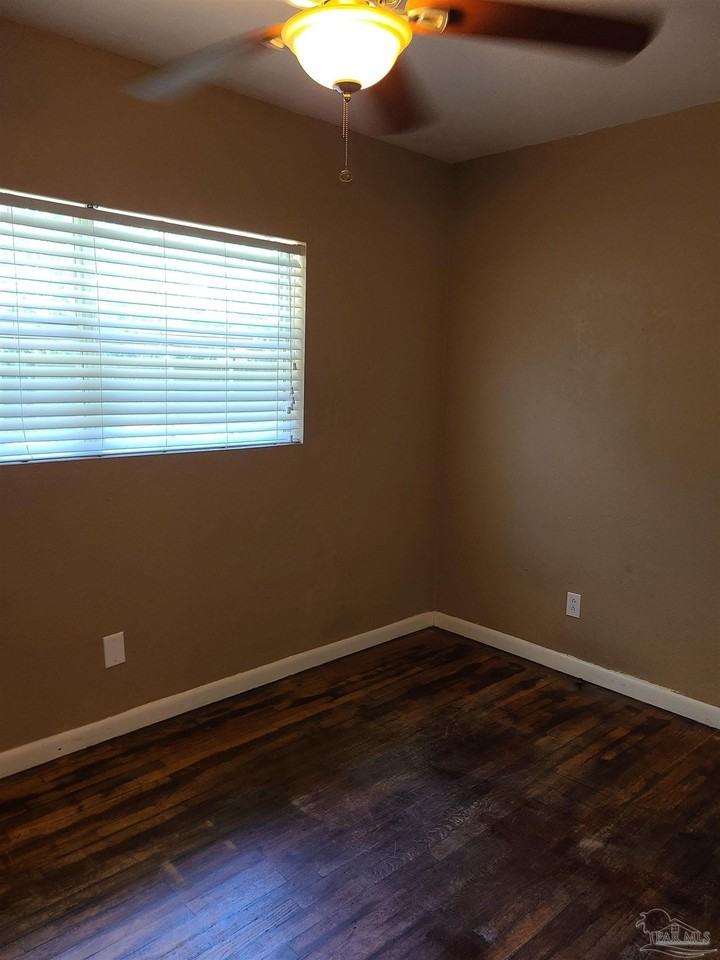 6666 Allyn Way - Photo 7 of 24