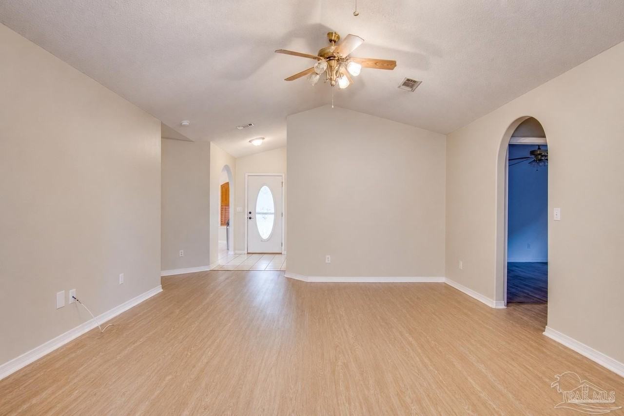 2745 Monroe St - Photo 5 of 23