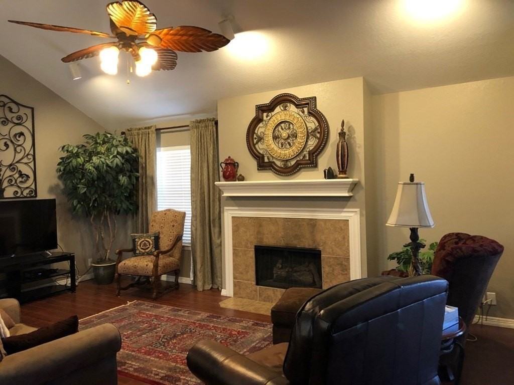 3512 Shell Ave - Photo 4 of 20