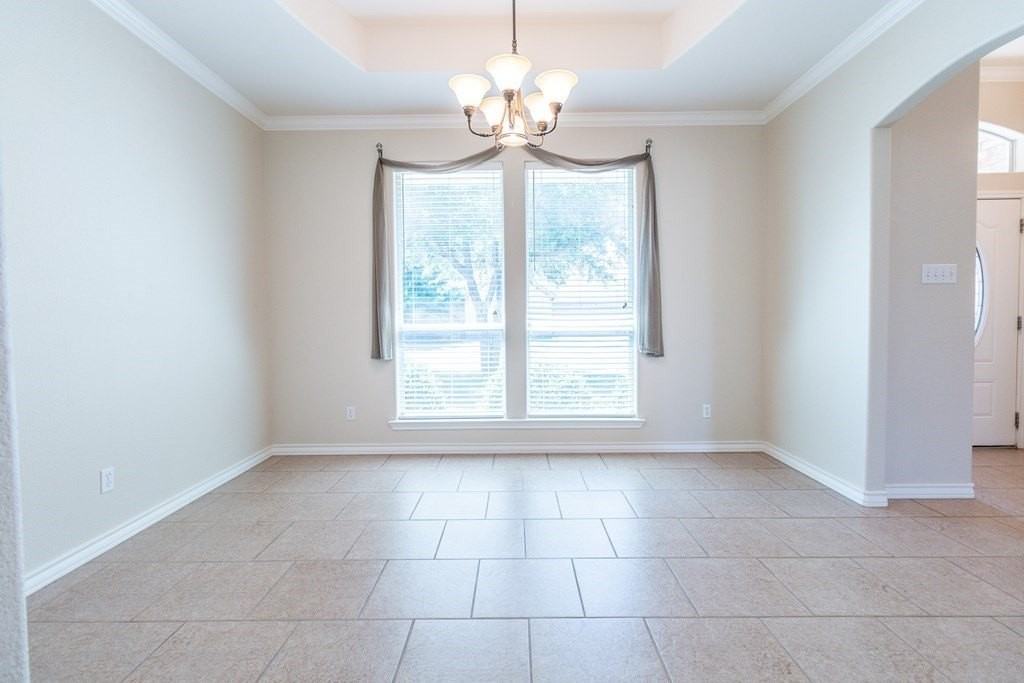 4906 Quartz Ln - Photo 4 of 26