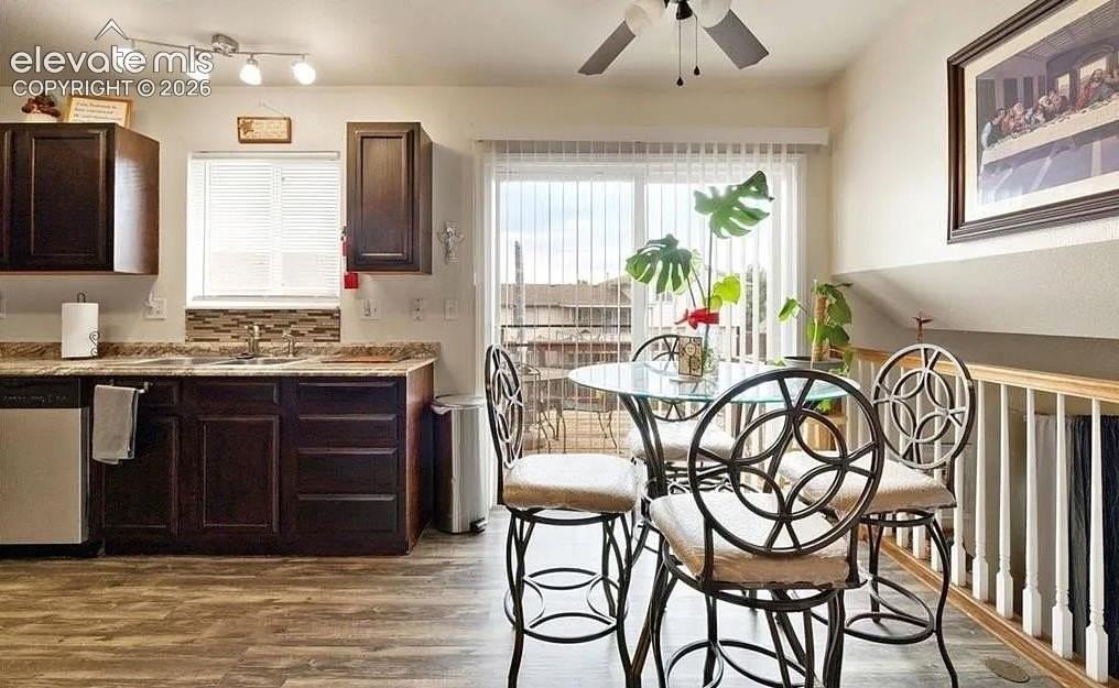 7126 Oxmoor Ln - Photo 6 of 20