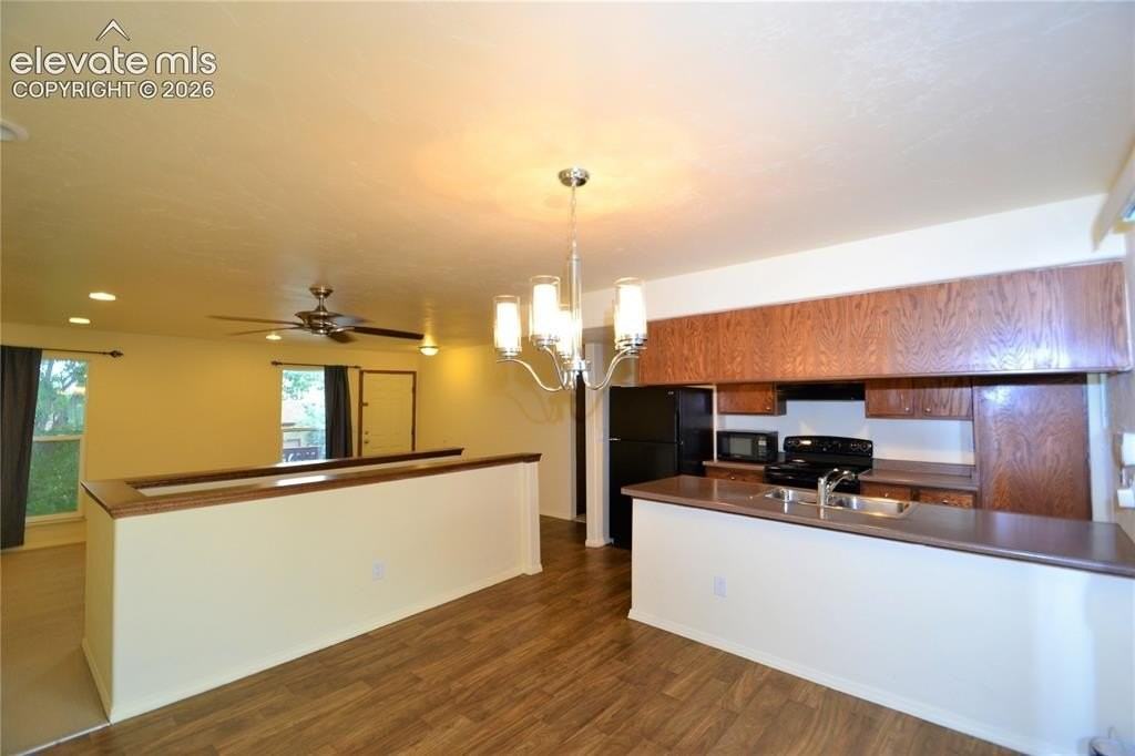 1288 Suncrest Way - Photo 3 of 13