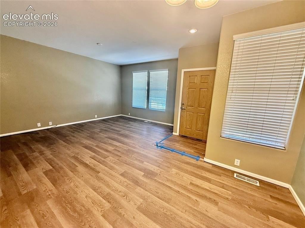 7651 Sandy Springs Pt - Photo 2 of 25