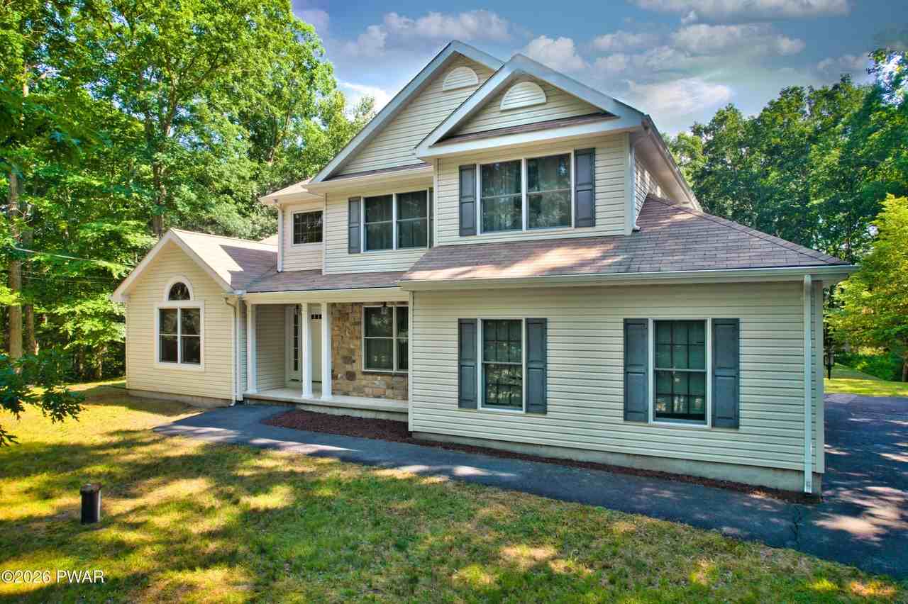 105 Seneca Ct - Photo 3 of 44