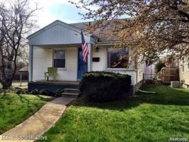 featured image of 3503 Ravena Ave