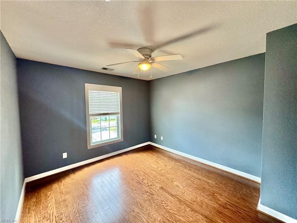 1129 Americus Ave - Photo 2 of 8