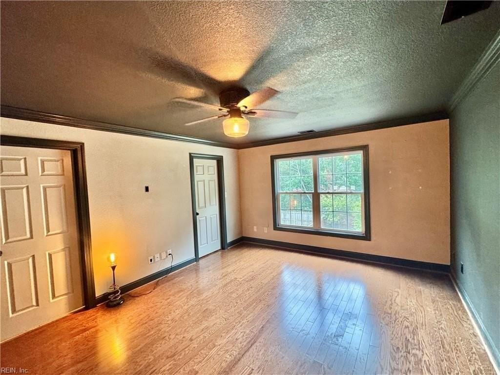 1129 Americus Ave - Photo 4 of 8