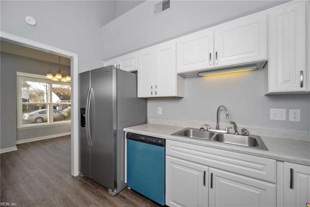 5638 Trafalgar Arch - Photo 6 of 14