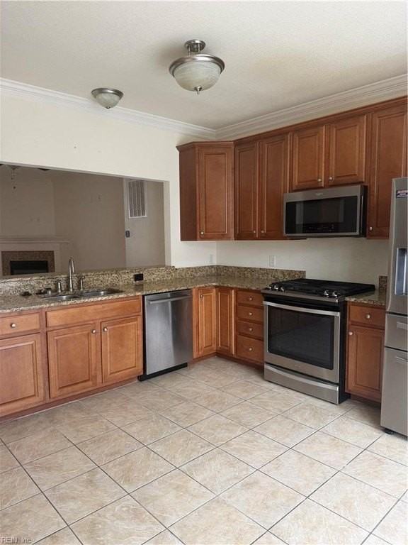 4748 Beach Bay Ct - Photo 6 of 19