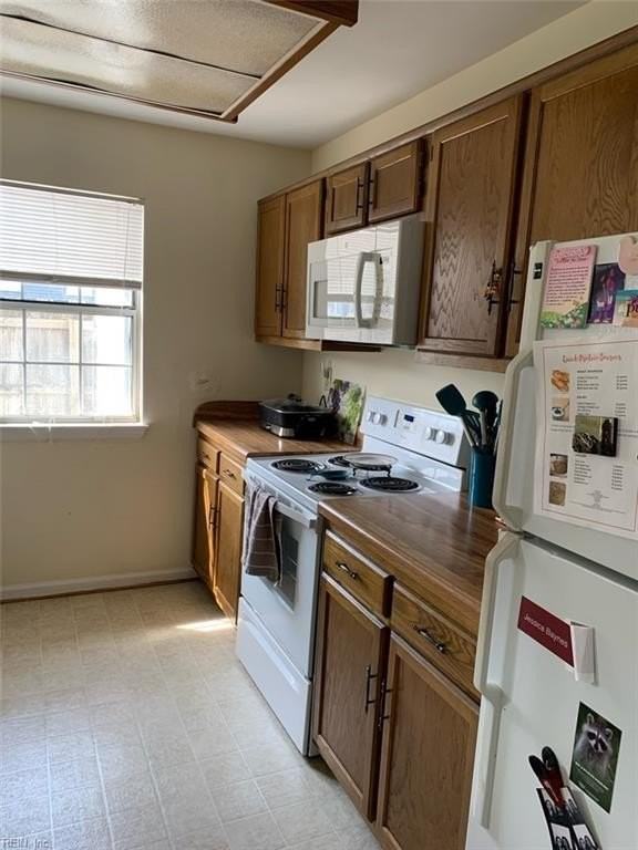 4524 Genoa Cir - Photo 6 of 21