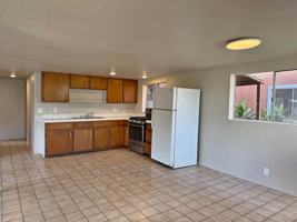 featured image of 4560 Menehune Rd #B