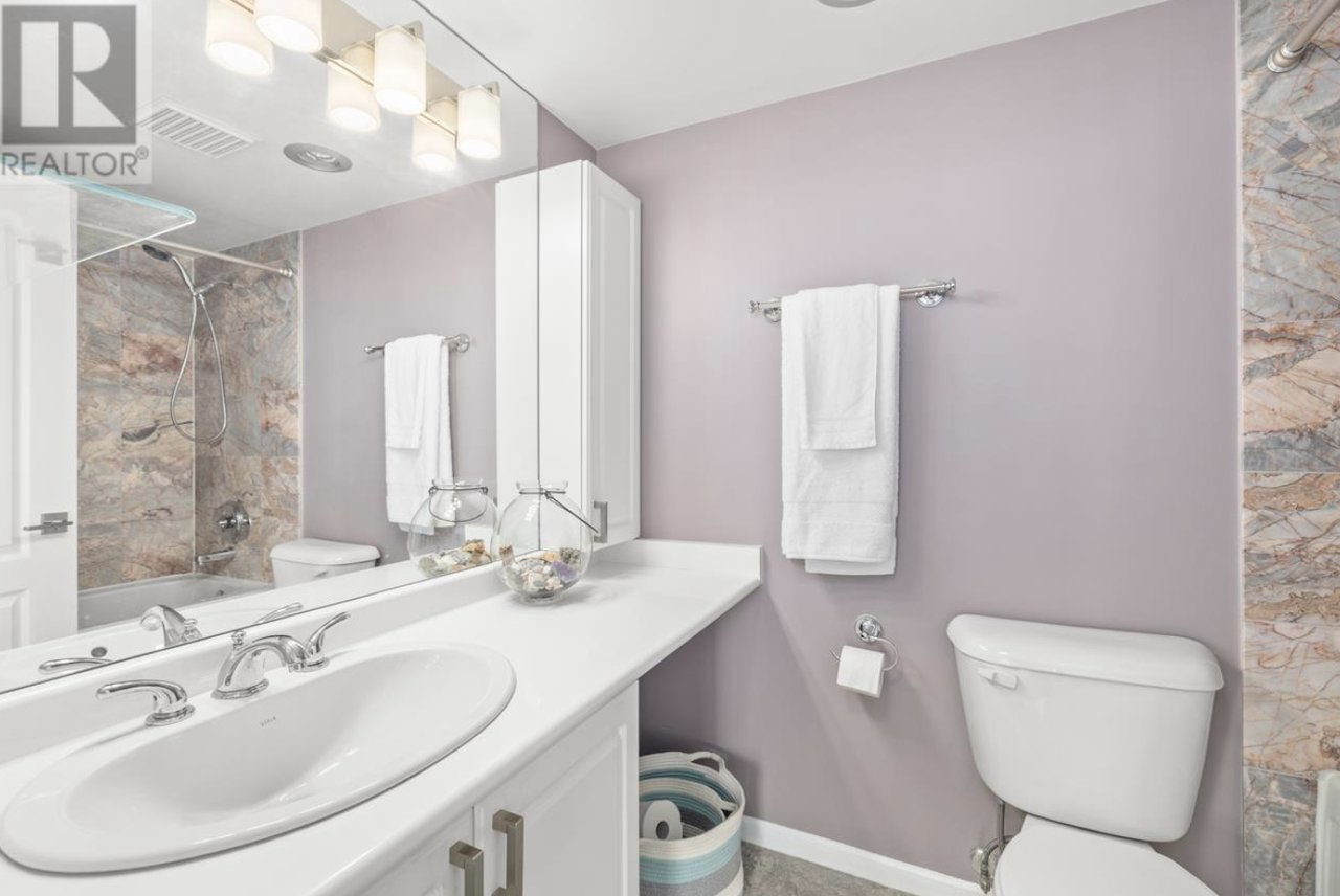 567 Lonsdale Ave #1 - Photo 6 of 10