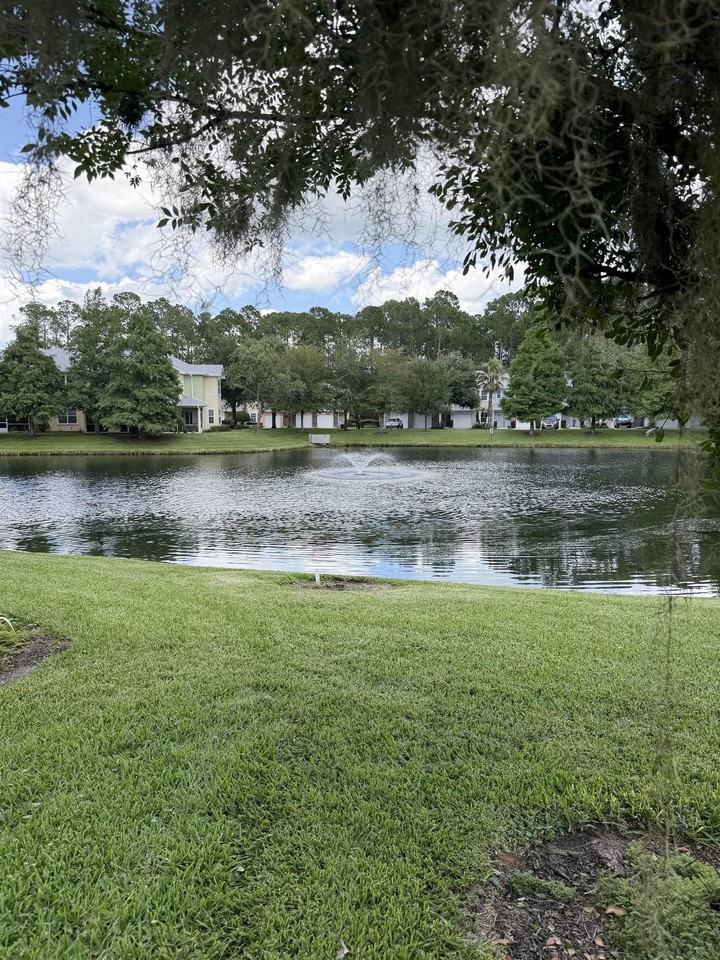 175 Bayberry Cir #1005 - Photo 3 of 22