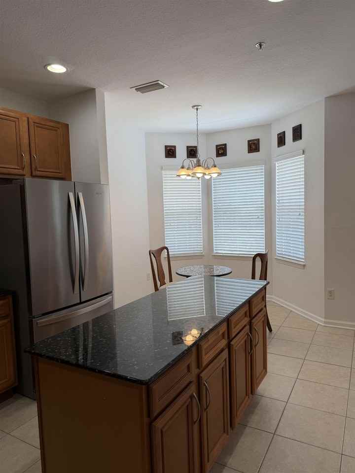 175 Bayberry Cir #1005 - Photo 6 of 22