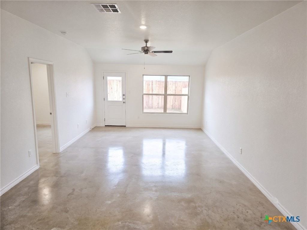 1309 Concord Dr #A - Photo 2 of 9