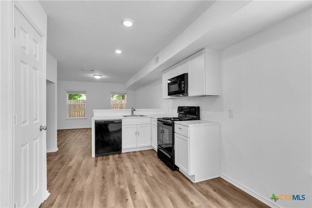 350 Debus Dr #117A - Photo 4 of 26