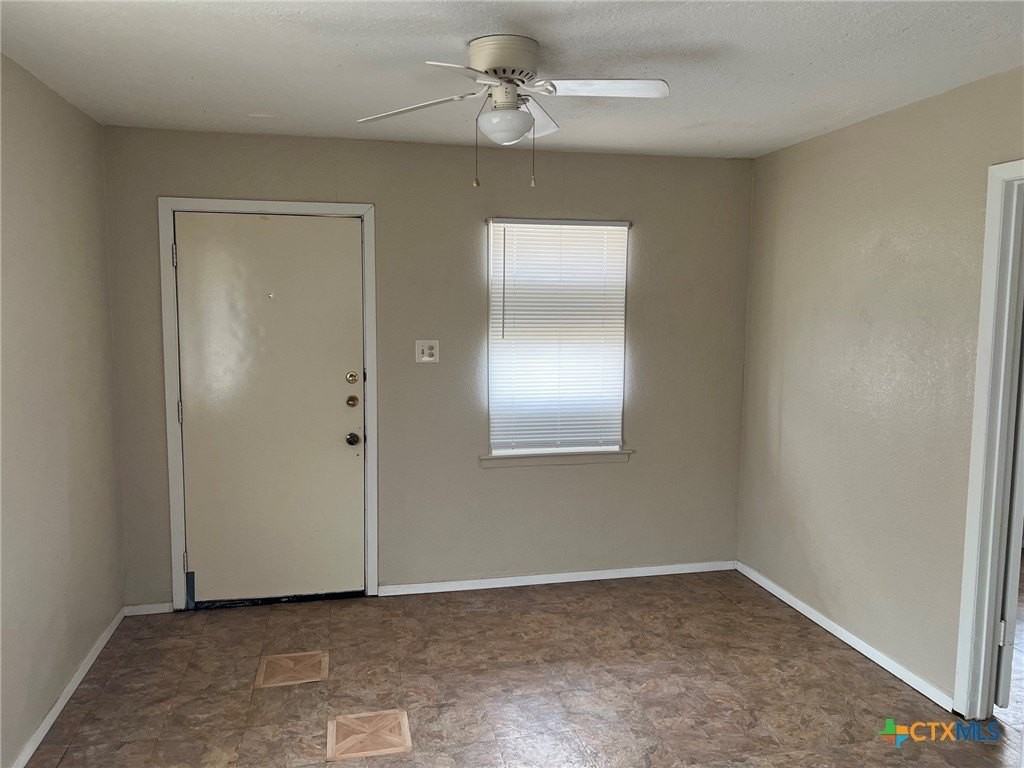3804 Trimmier Rd #6 - Photo 3 of 7