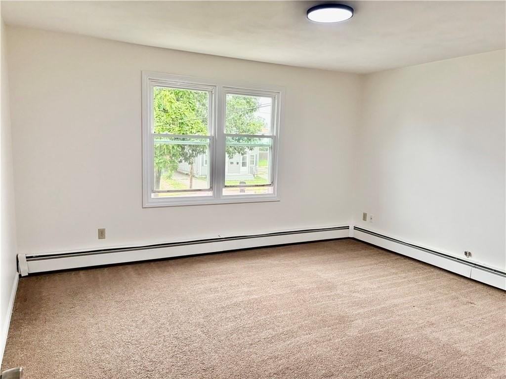 222 Eldridge St - Photo 3 of 6