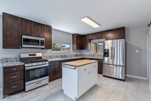 730 N Robles Rd - Photo 1 of 1
