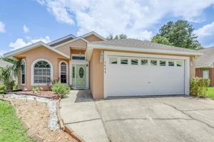 featured image of 1583 Applewood Way