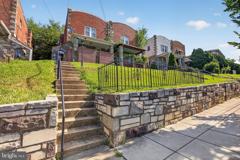 5016 E Capitol St Ne - Photo 1 of 1