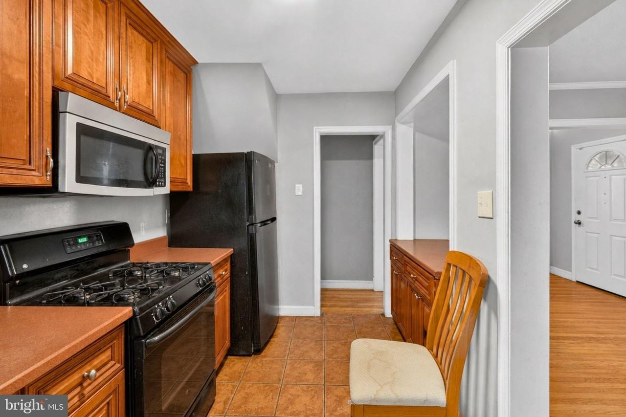 5016 E Capitol St Ne - Photo 3 of 19