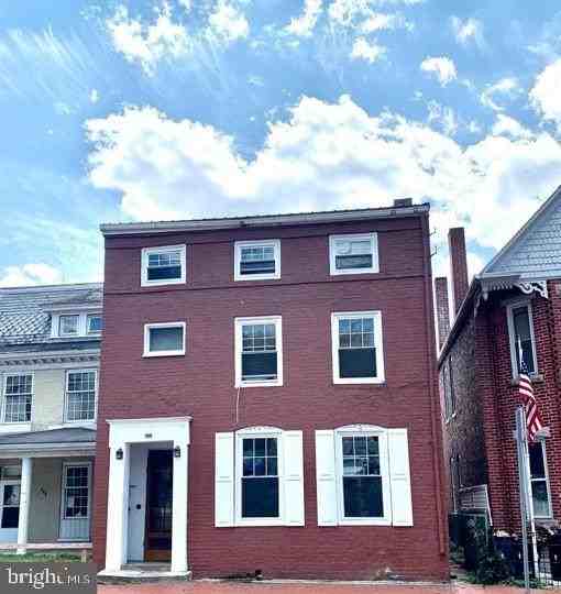 302 Decatur St #2 - Photo 2 of 12