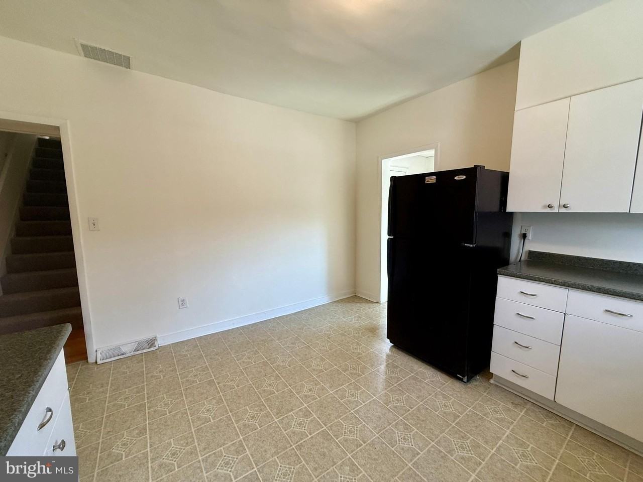 3632 Ash St - Photo 5 of 24